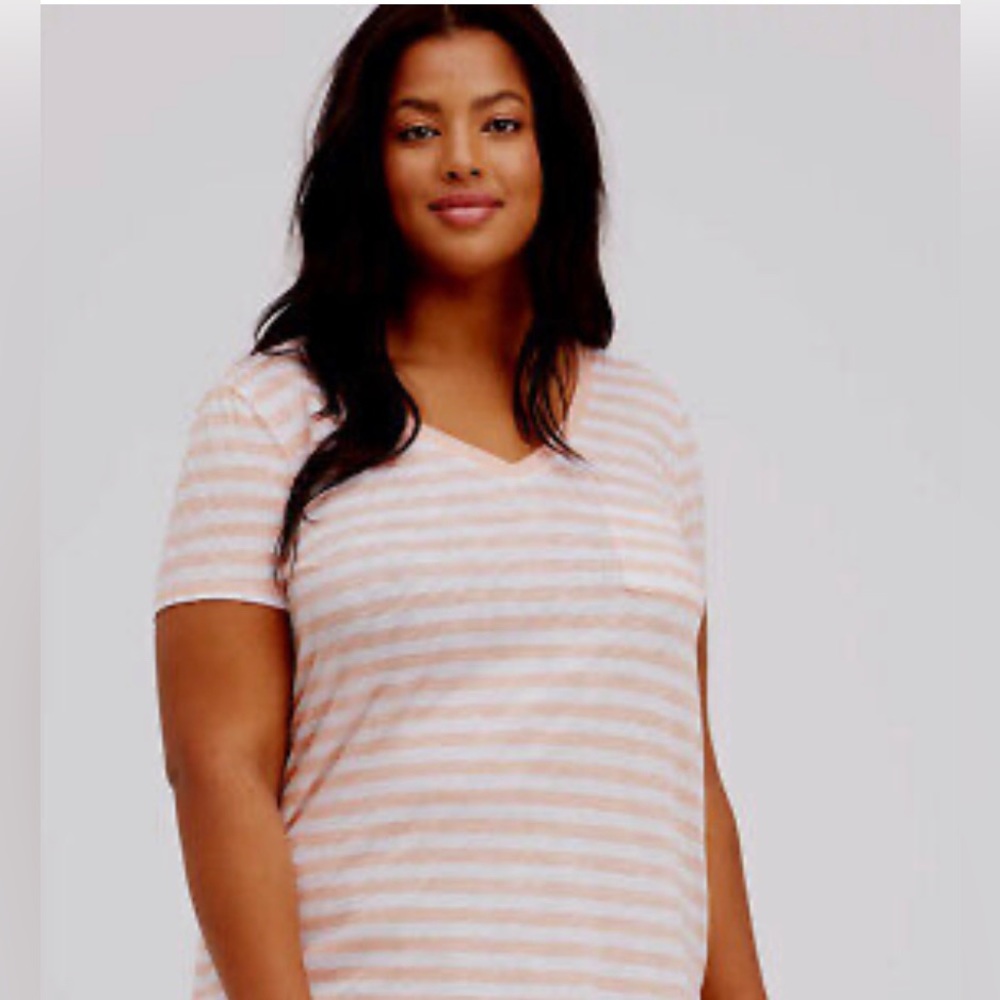 Torrid Plus Size 3 X bust 26” length 28”
Peach Striped Classic Fit Pocke…